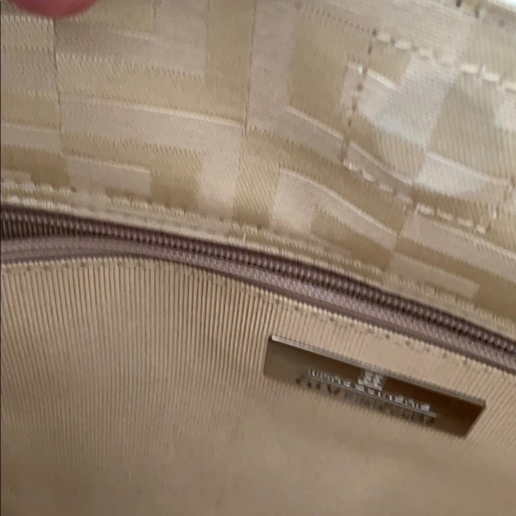 Sale! Rare Givenchy 4G Logo Monogram Beige Shoulder Bag - Picture 16 of 16
